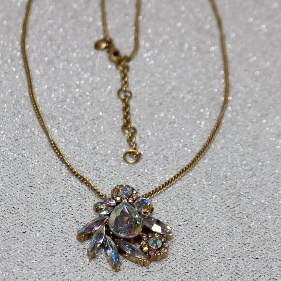 J. CREW GOLD TONE AURORA IRIDESCENT TEAR DROP RHINESTONE STATEMENT NECKLACE - Picture 8 of 11